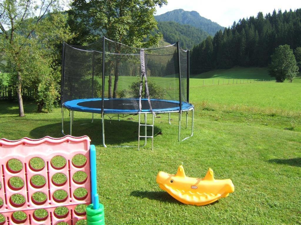 Gaestehaus Glaagut - Familie Hain Vila Hochfilzen Exterior foto