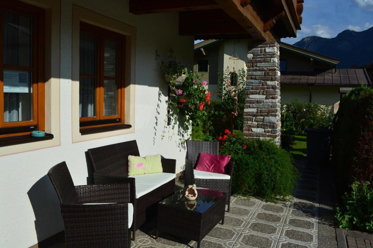 Gaestehaus Glaagut - Familie Hain Vila Hochfilzen Exterior foto