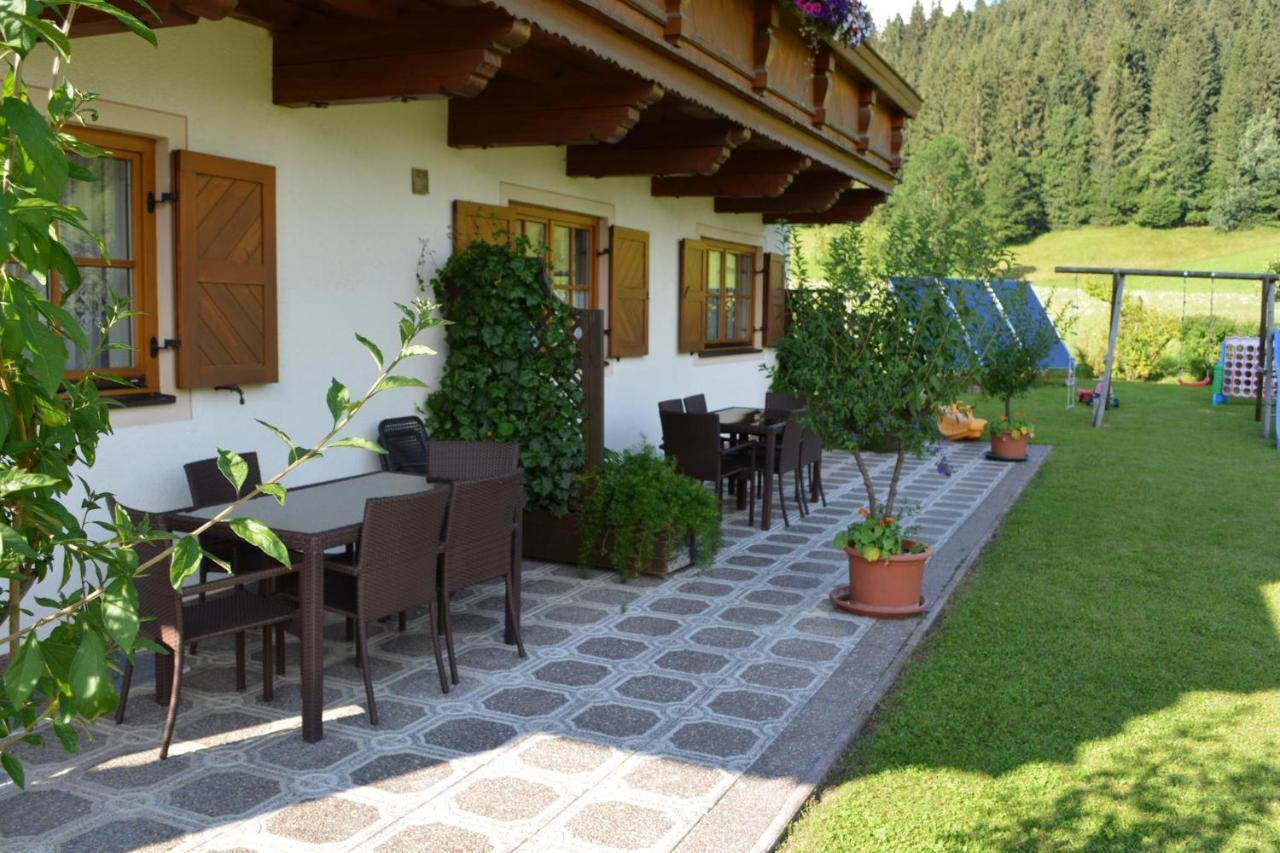 Gaestehaus Glaagut - Familie Hain Vila Hochfilzen Exterior foto