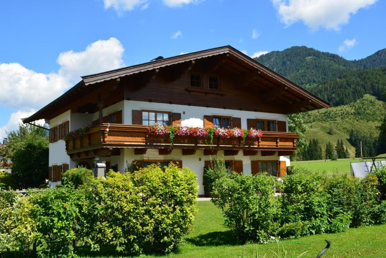 Gaestehaus Glaagut - Familie Hain Vila Hochfilzen Exterior foto