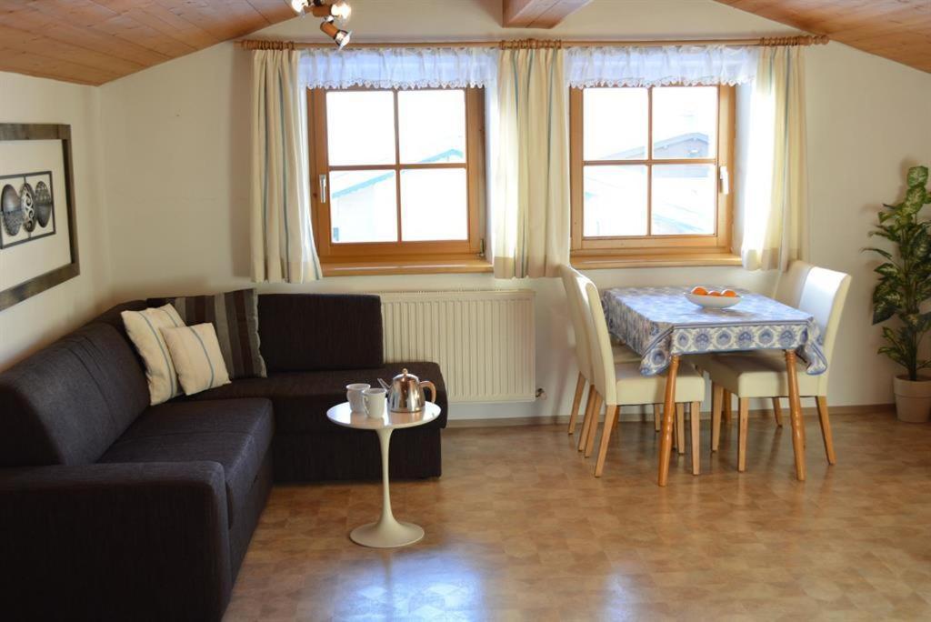 Gaestehaus Glaagut - Familie Hain Vila Hochfilzen Quarto foto