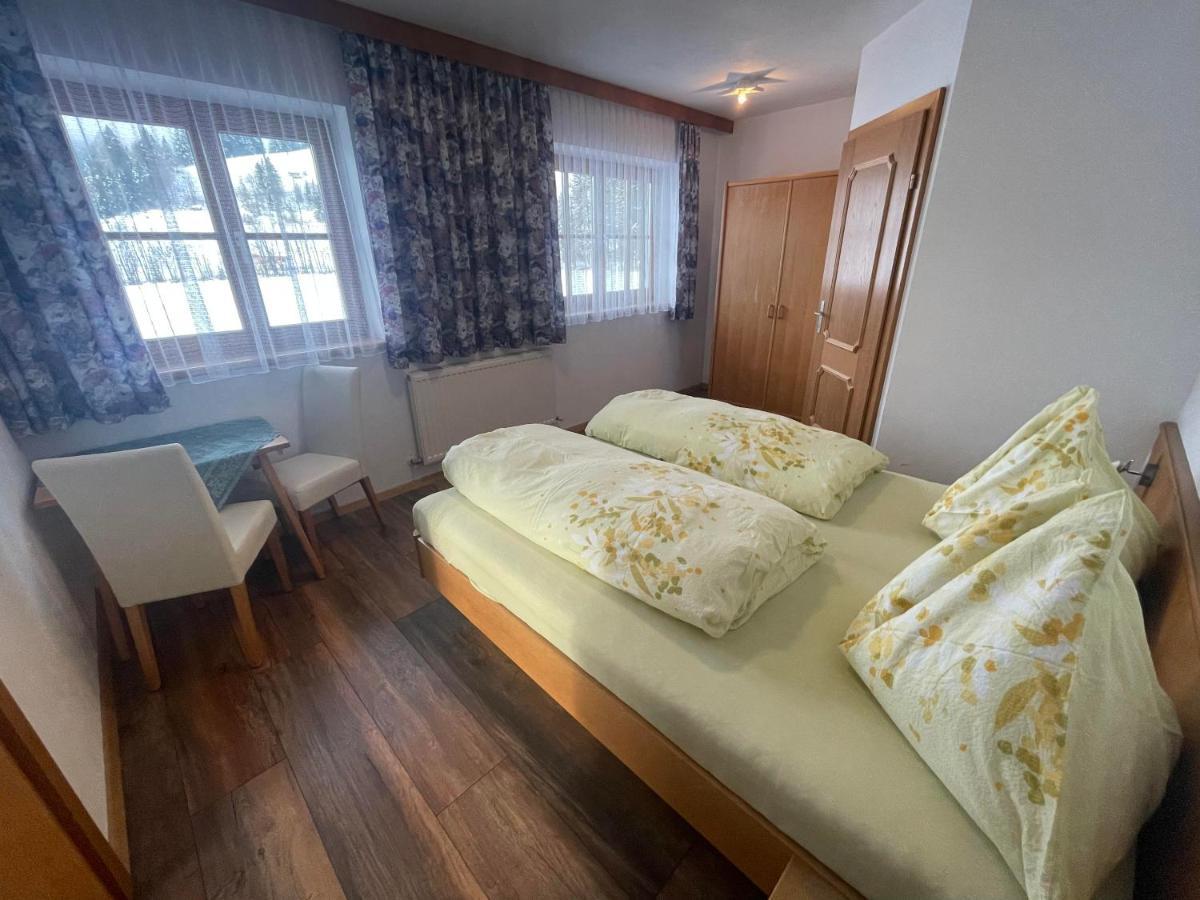 Gaestehaus Glaagut - Familie Hain Vila Hochfilzen Exterior foto